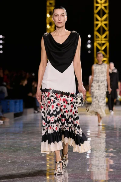 Look 61